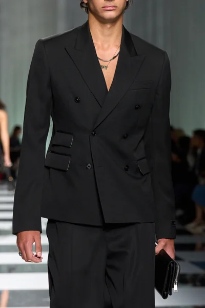 Look 170